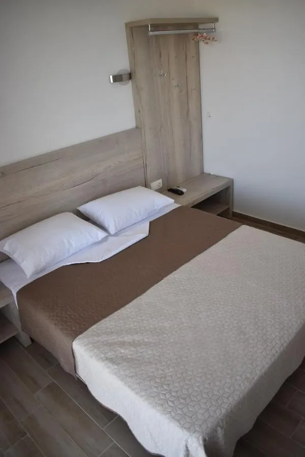 Théa Studios Stavros  Appart hôtel Stavros (Thessaloniki)